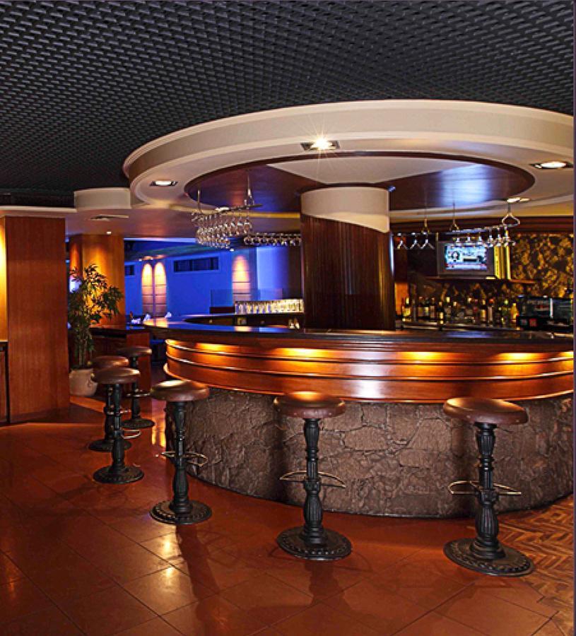 The Royal Orchid Hotel, Chembur Mumbai Exterior foto